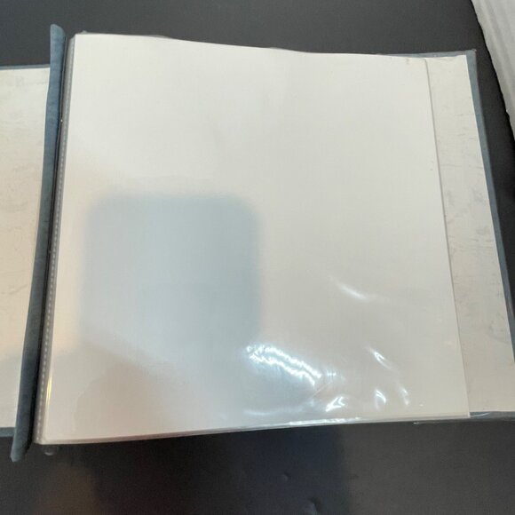 20 Page Uptown Collection Leather Scrapbook Album With Acid-Free 8x8 Pages & Pho - Picture 5 of 8